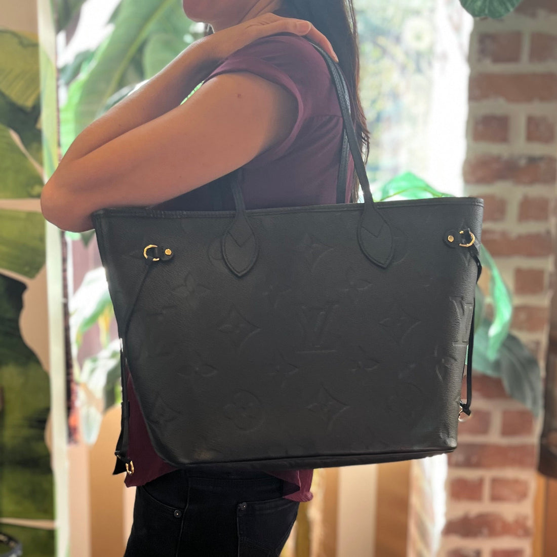 LOUIS VUITTON Neverfull MM Black Empriente Leather Tote Bag