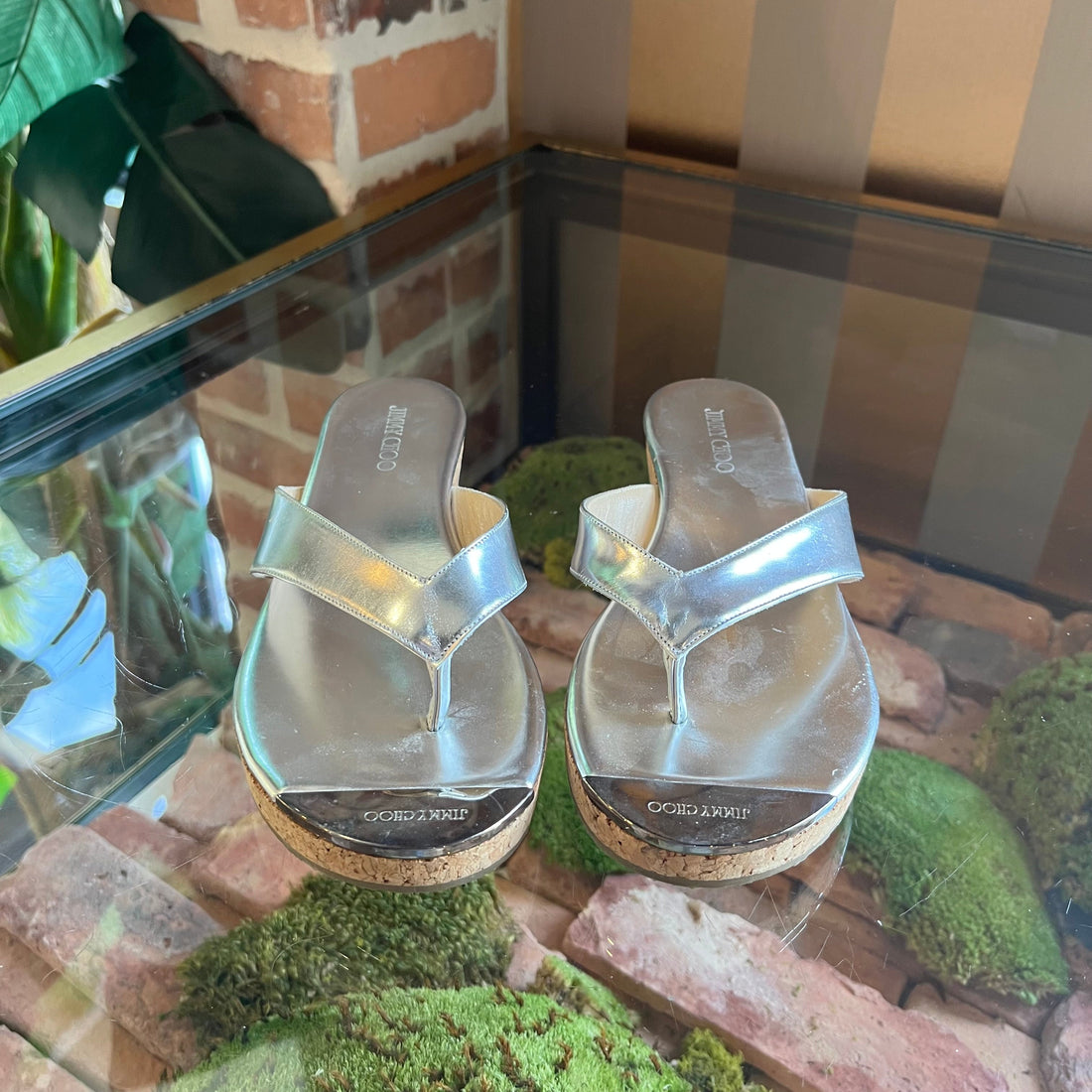 JIMMY CHOO Silver Platform Flip Flops 35