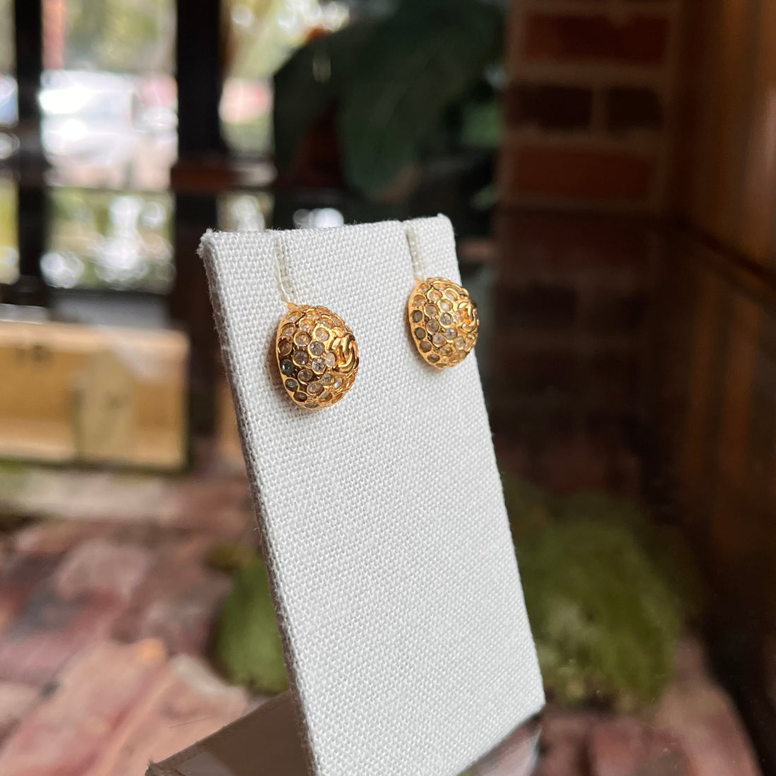 CHANEL CC Clip On Round Gold-Plated Crystal Vintage Earrings