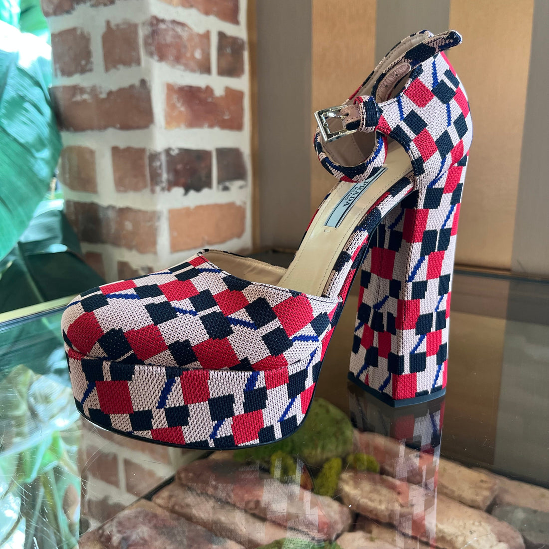 PRADA Geometric Pink Knit Platform Heels SZ 38.5 (8.5 US)