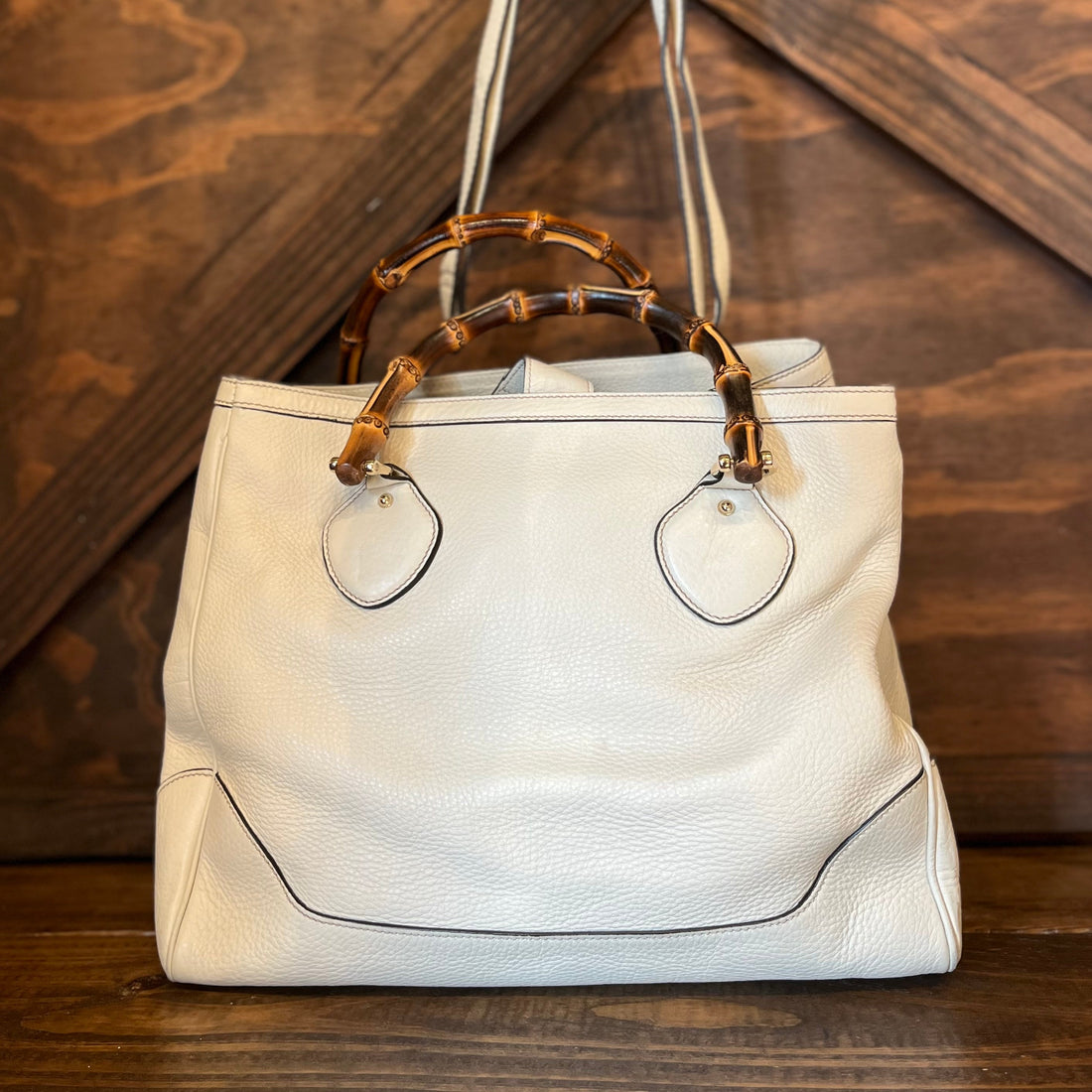 GUCCI Diana White Leather Bamboo Top Handle Tote