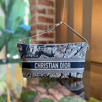 CHRISTIAN DIOR DiorTravel Nomad Medium Toile de Jouy Reverse Pouch