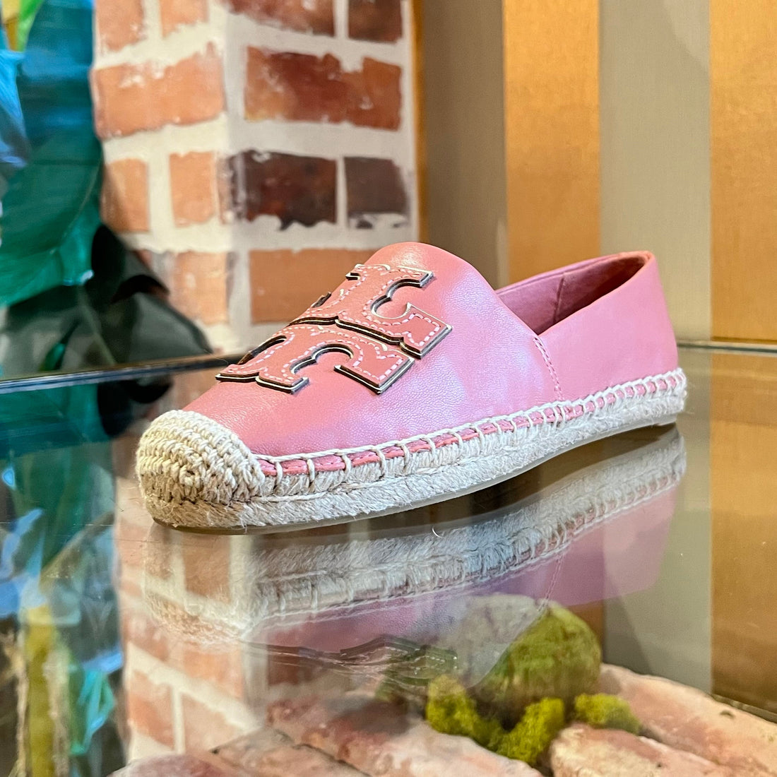 TORY BURCH Ines Leather Espadrilles SZ6