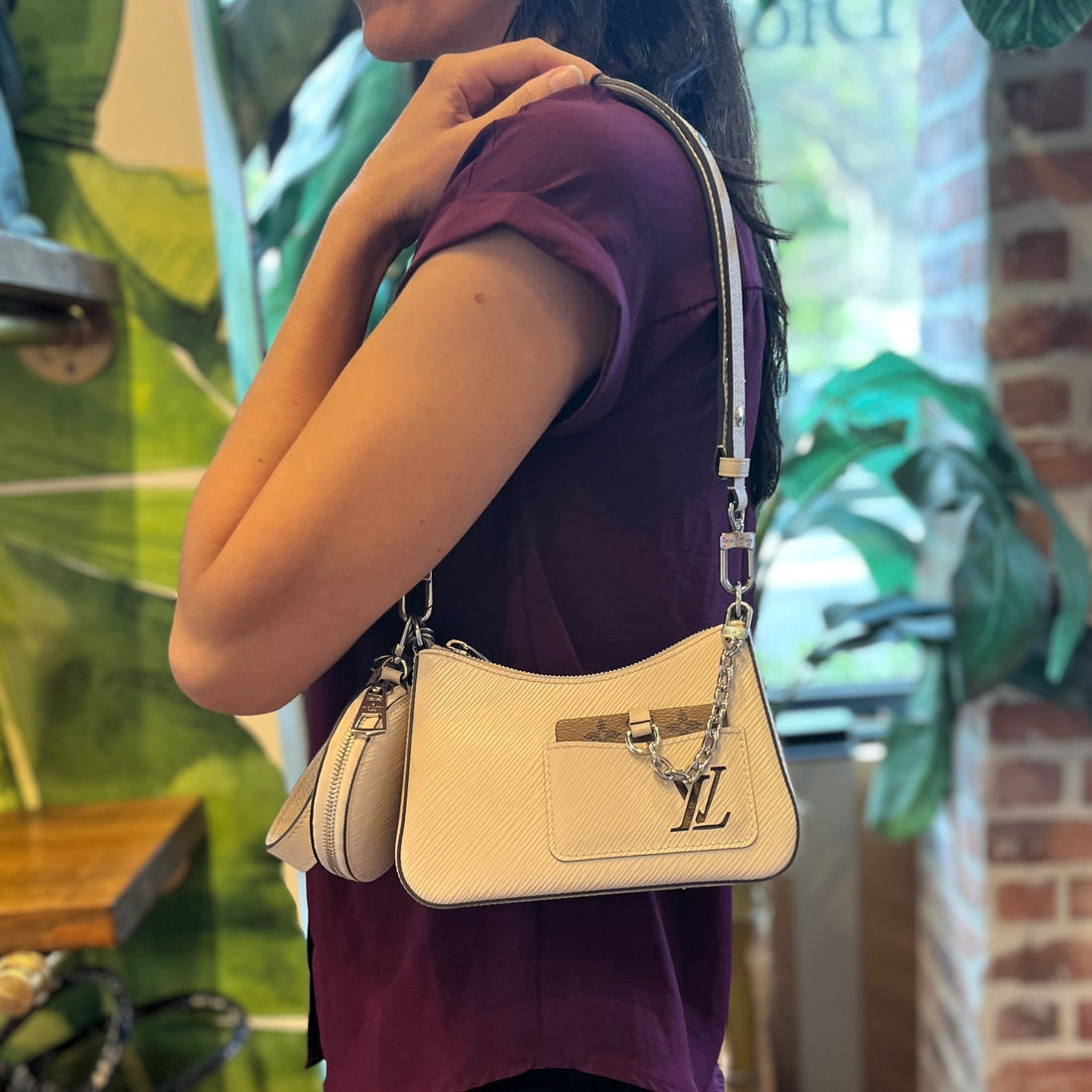 LOUIS VUITTON Marellini Beige Epi Shoulder Bag