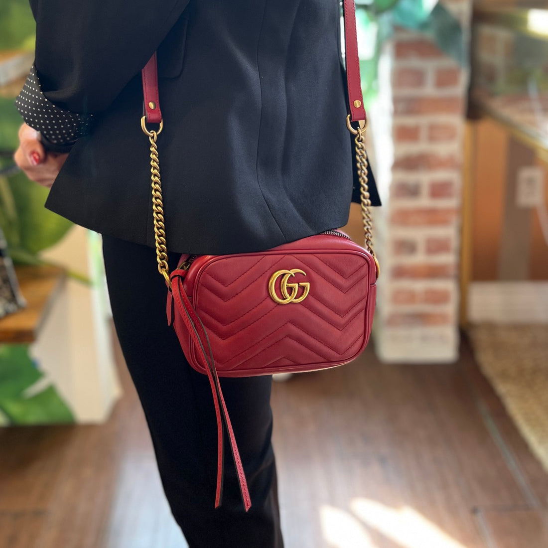 GUCCI GG Marmont Mini Red Calfskin Matelassé Chain Crossbody Bag