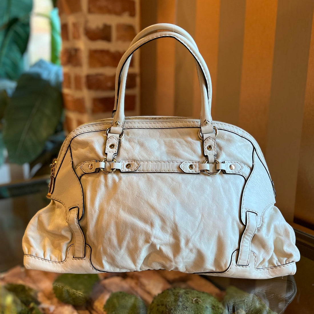 GUCCI Ivory Horsebit Nail Shoulder Bag
