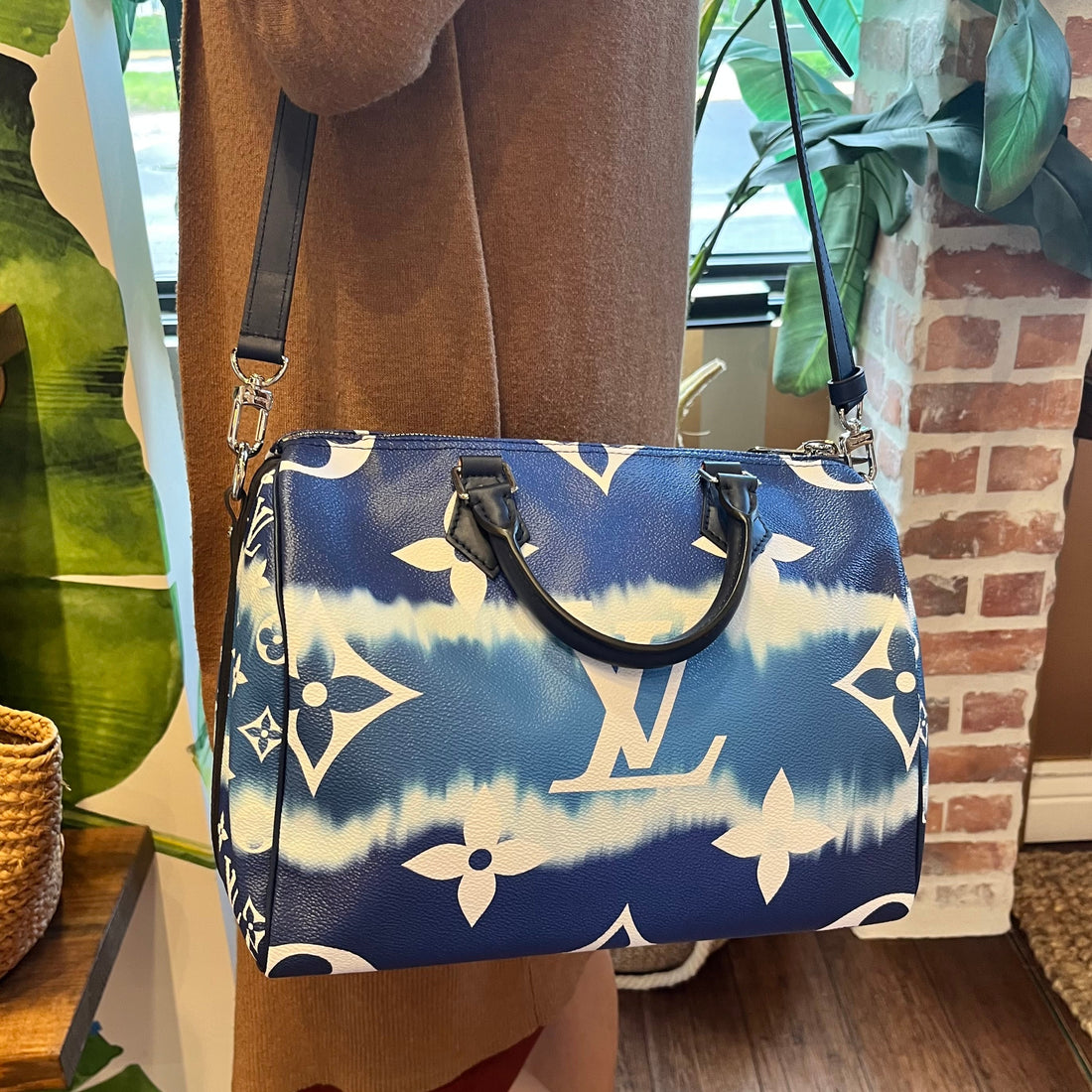 LOUIS VUITTON Speedy Bandouliere 30 Blue Escale Canvas Satchel Bag