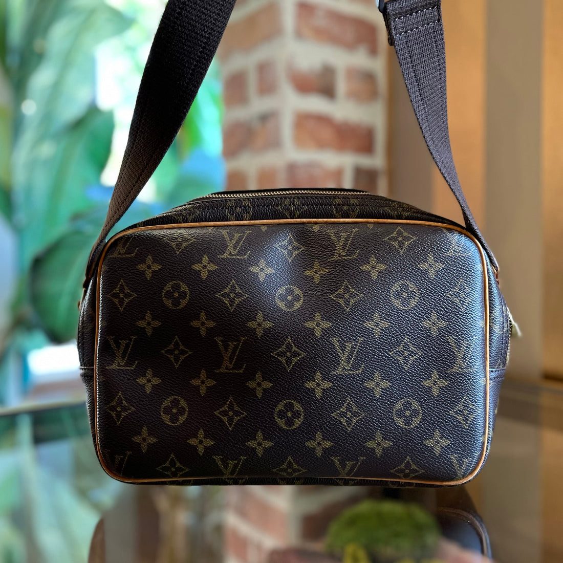 LOUSI VUITTON Reporter PM Monogram Canvas Crossbody Bag
