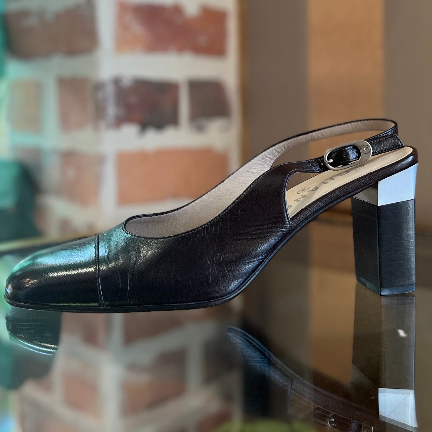 CHANEL Brown Slingback Pumps SZ 38.5 (8.5 US)