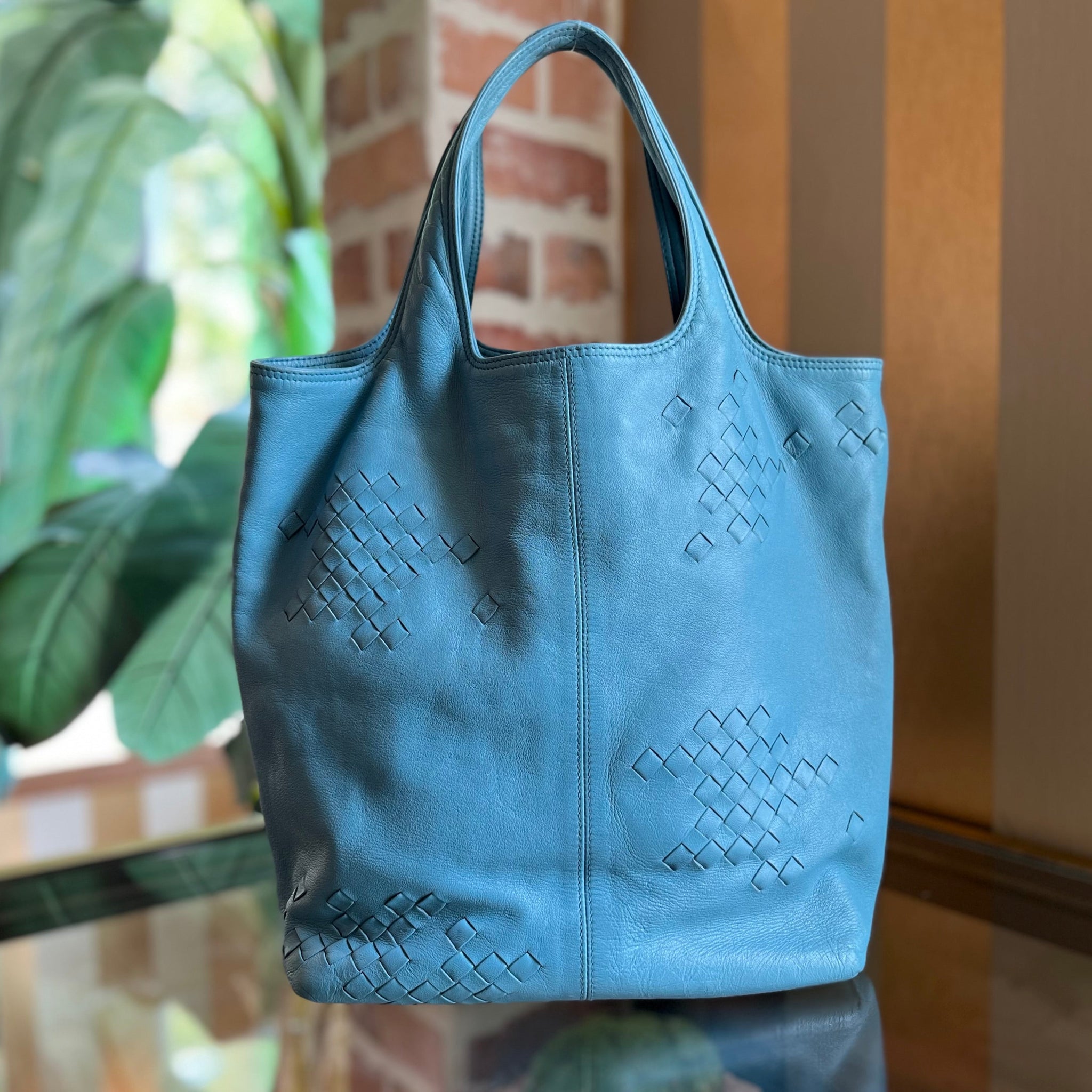 BOTTEGA VENETA Regent Intrecciato Leather Tote Bag