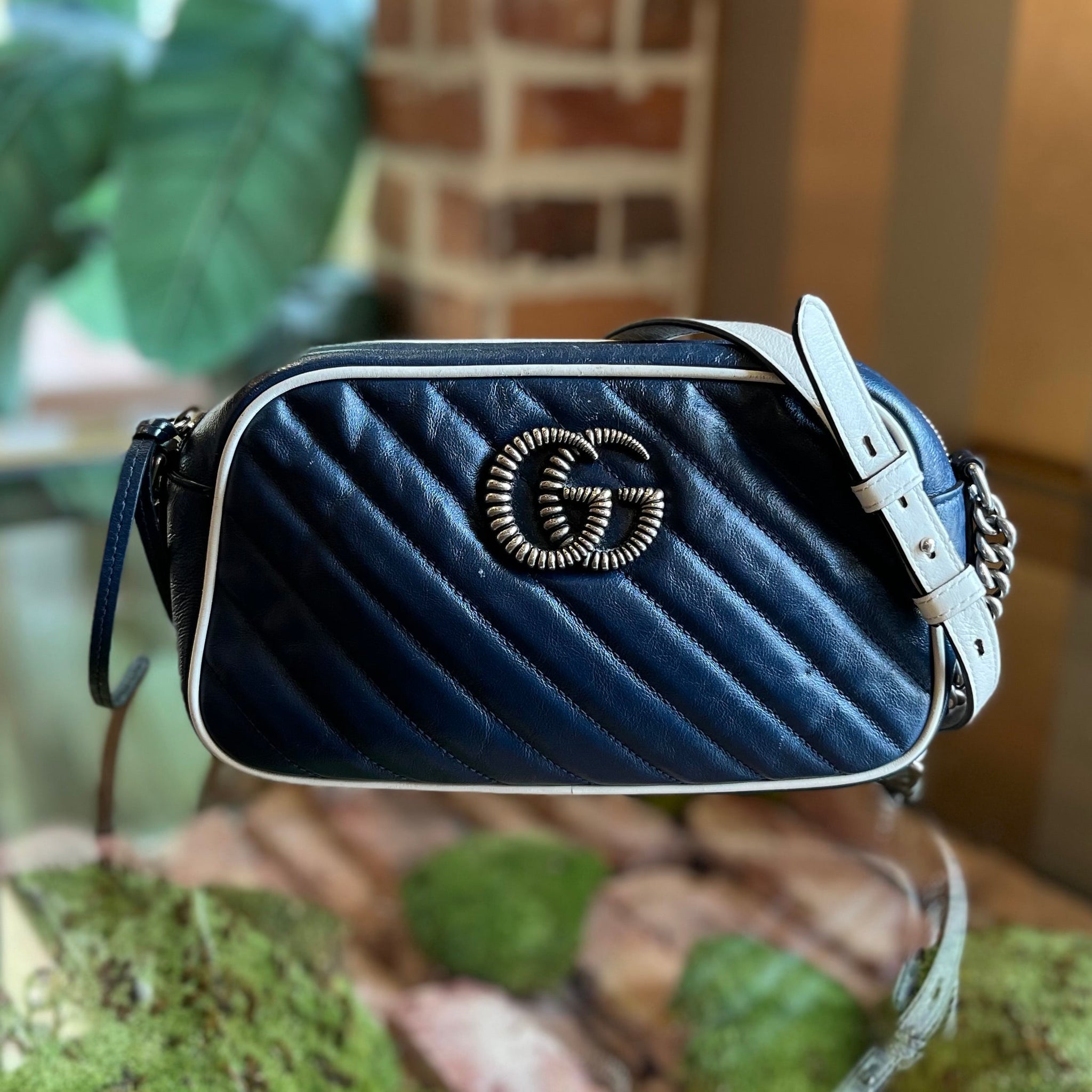 GUCCI GG Marmont Torchon Small Vintage Effect Calfskin Matelassé Diagonal Chain Crossbody Bag