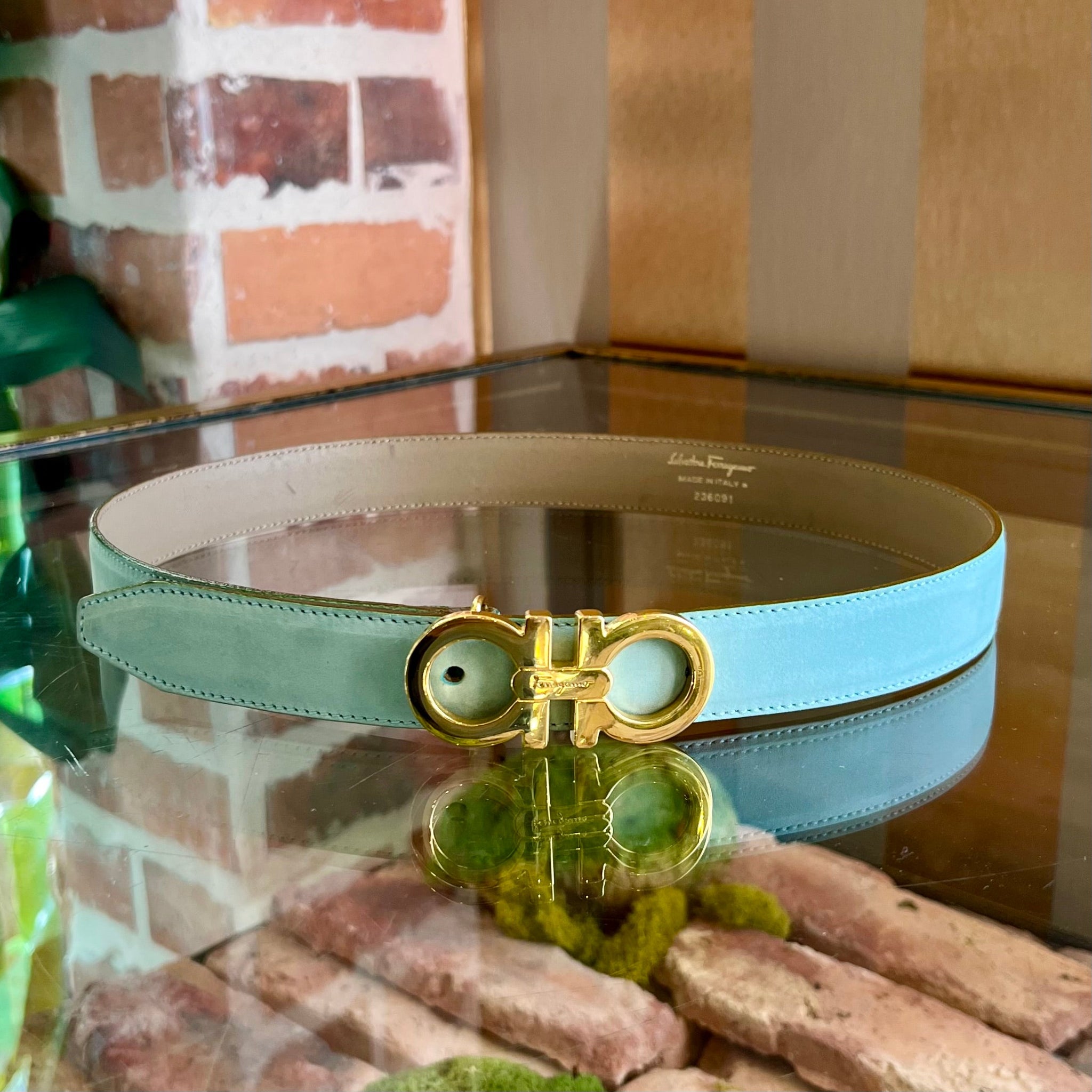 FERRAGAMO Gancini Mint Suede Belt XS