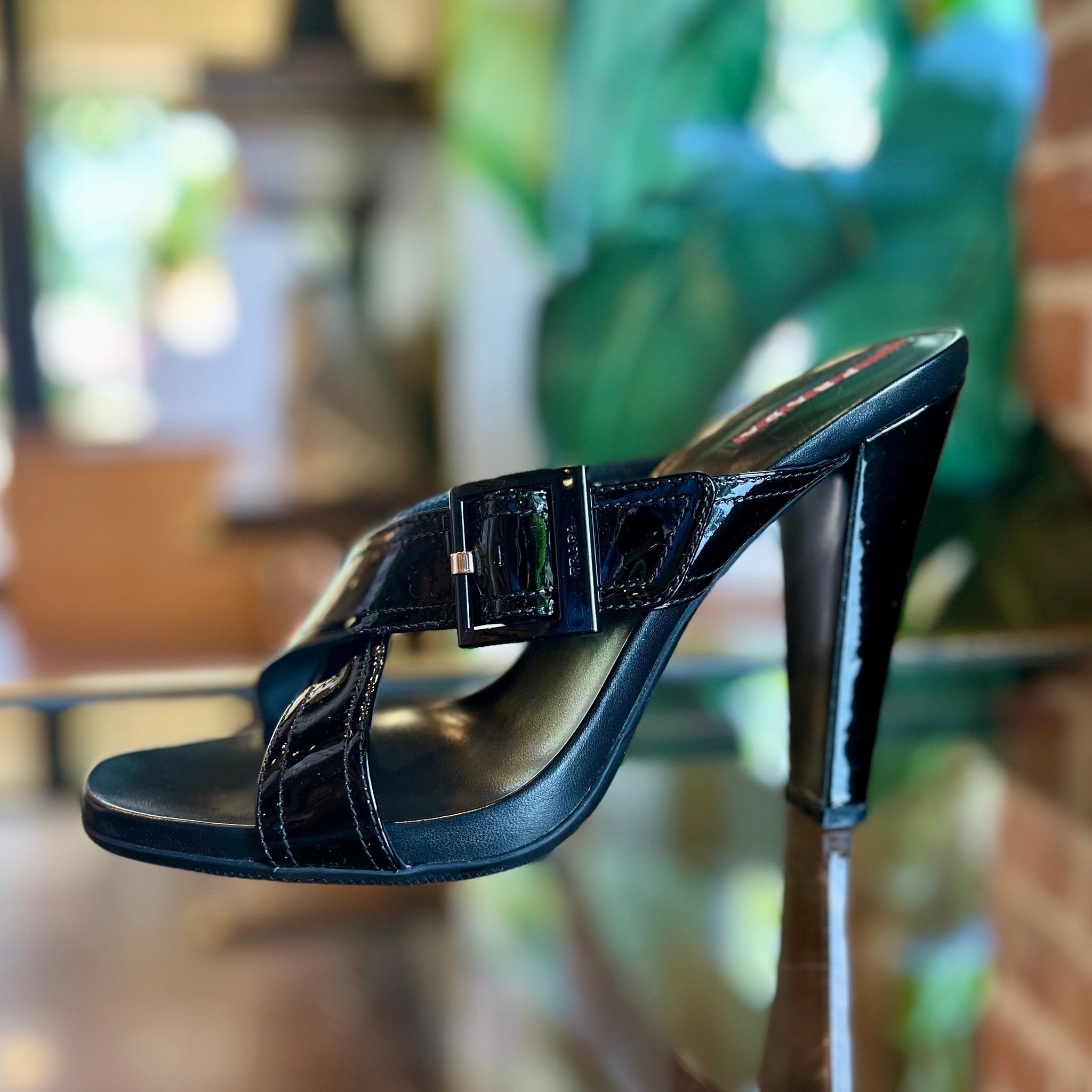 PRADA Black Patent Leather Heels 40