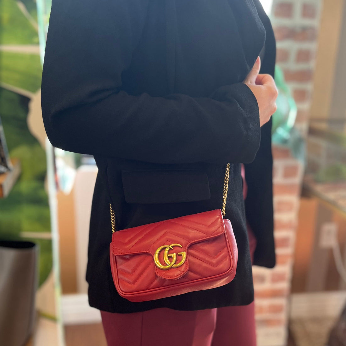 GUCCI GG Marmont Super Mini Red Chevron Leather Crossbody Bag