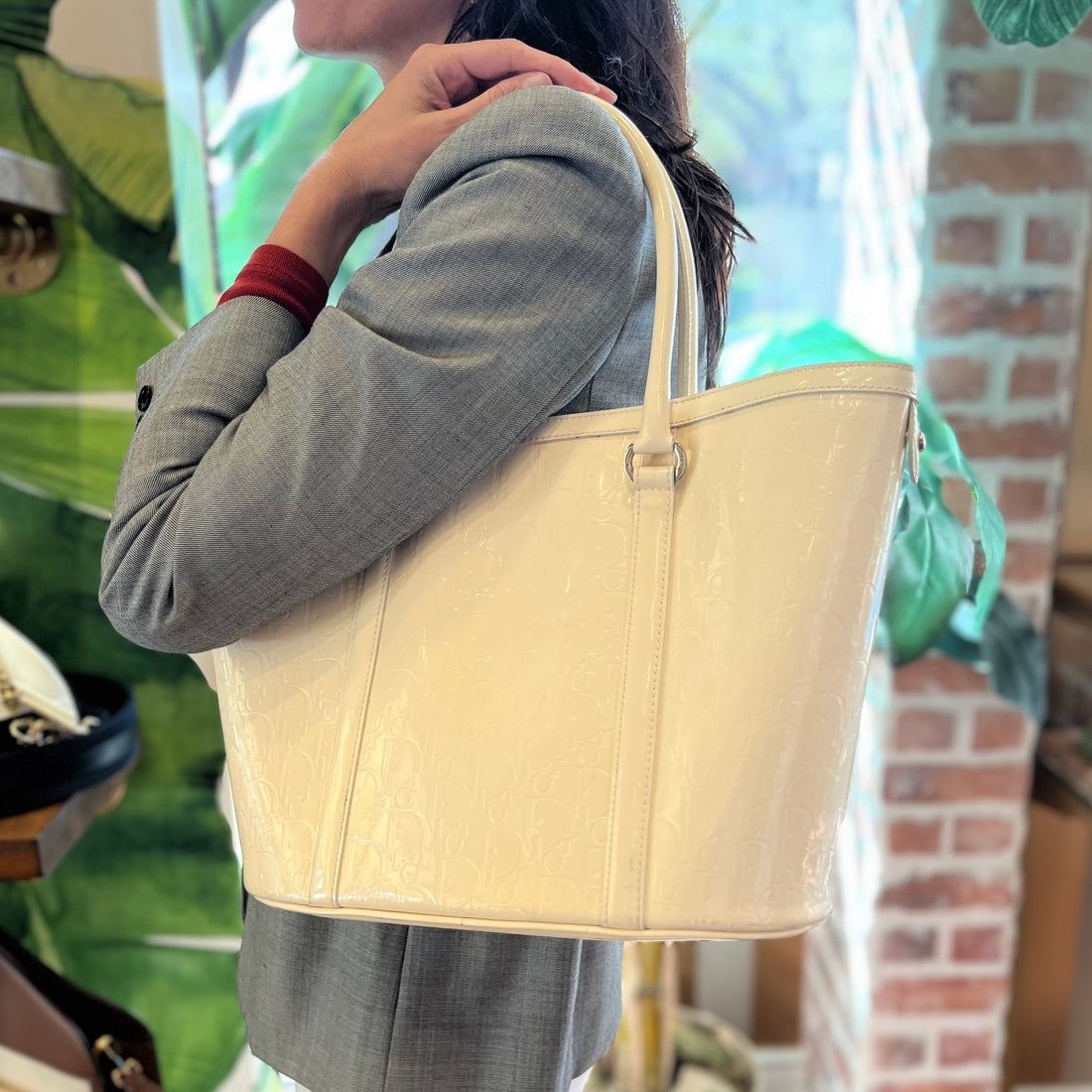 CHRISTIAN DIOR Dior Oblique Embossed Patent Leather Shopper Tote