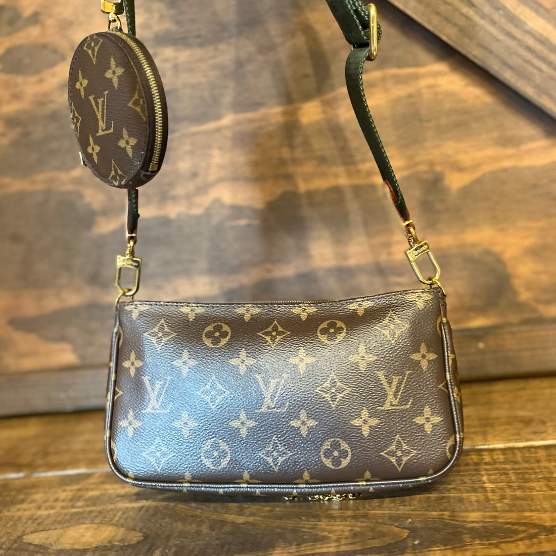 LOUIS VUITTON Multi Pochette Accessories Monogram Canvas Crossbody Bag