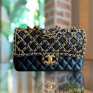 CHANEL Double Flap Classic Chained Lambskin Timeless Shoulder Bag