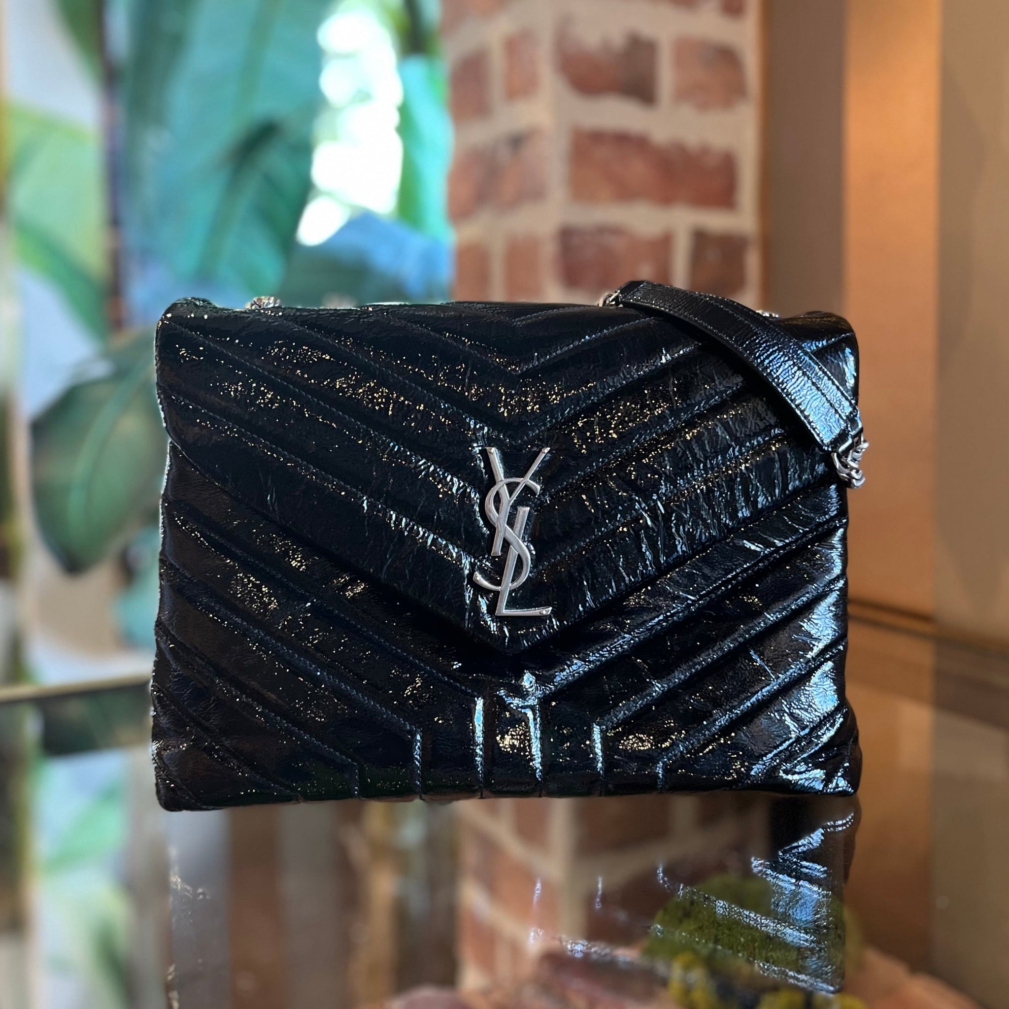 SAINT LAURENT Loulou Medium Y Quilted Patent Shoulder Bag