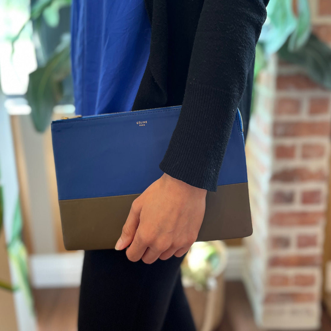 CELINE Solo Lambskin Clutch