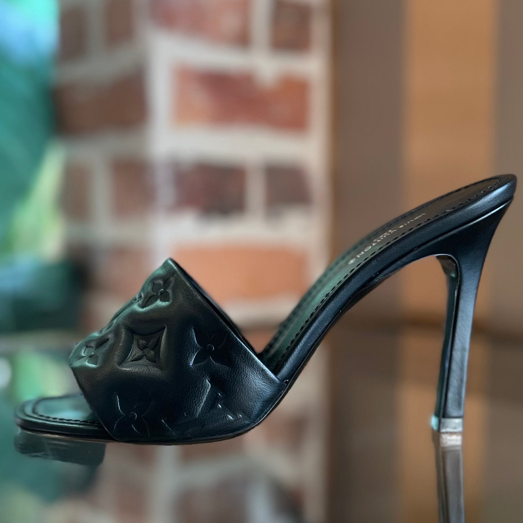 LOUIS VUITTON Black Revival Mules SZ 38 (8 US)