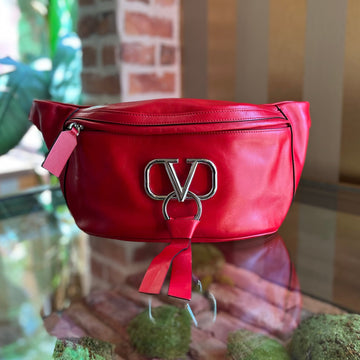 VALENTINO VRing Shiny Leather Oversized Belt Bag SZ95(M)