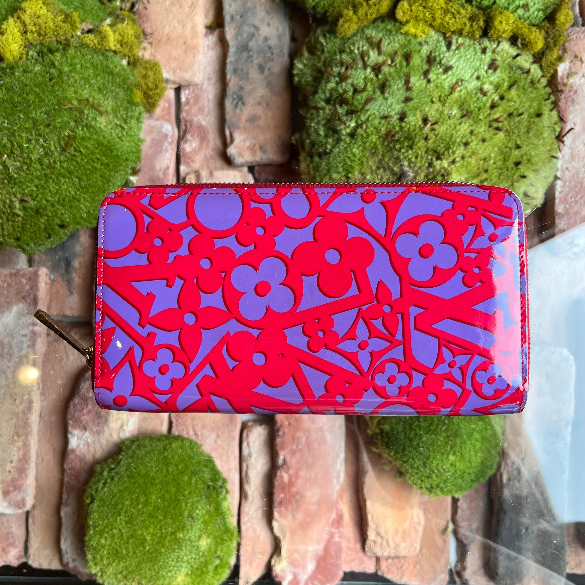 LOUIS VUITTON Limited Edition Zippy Rose Indian Monogram Wallet