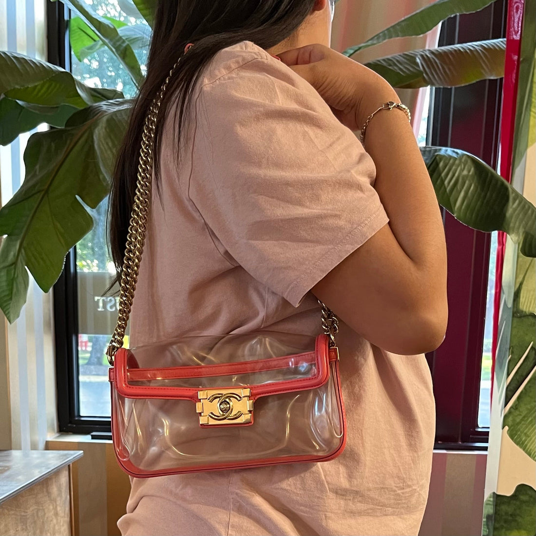 CHANEL Transparent And Pink Vinyl CC Chain Small Shoulder Bag