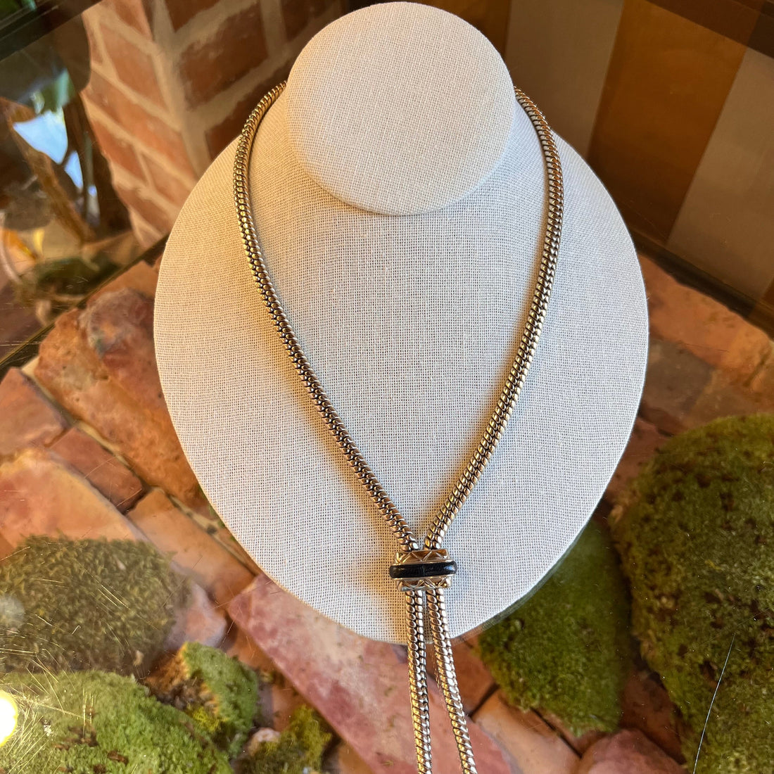 CHANEL CC Turnlock Silver Larait Metal Necklace