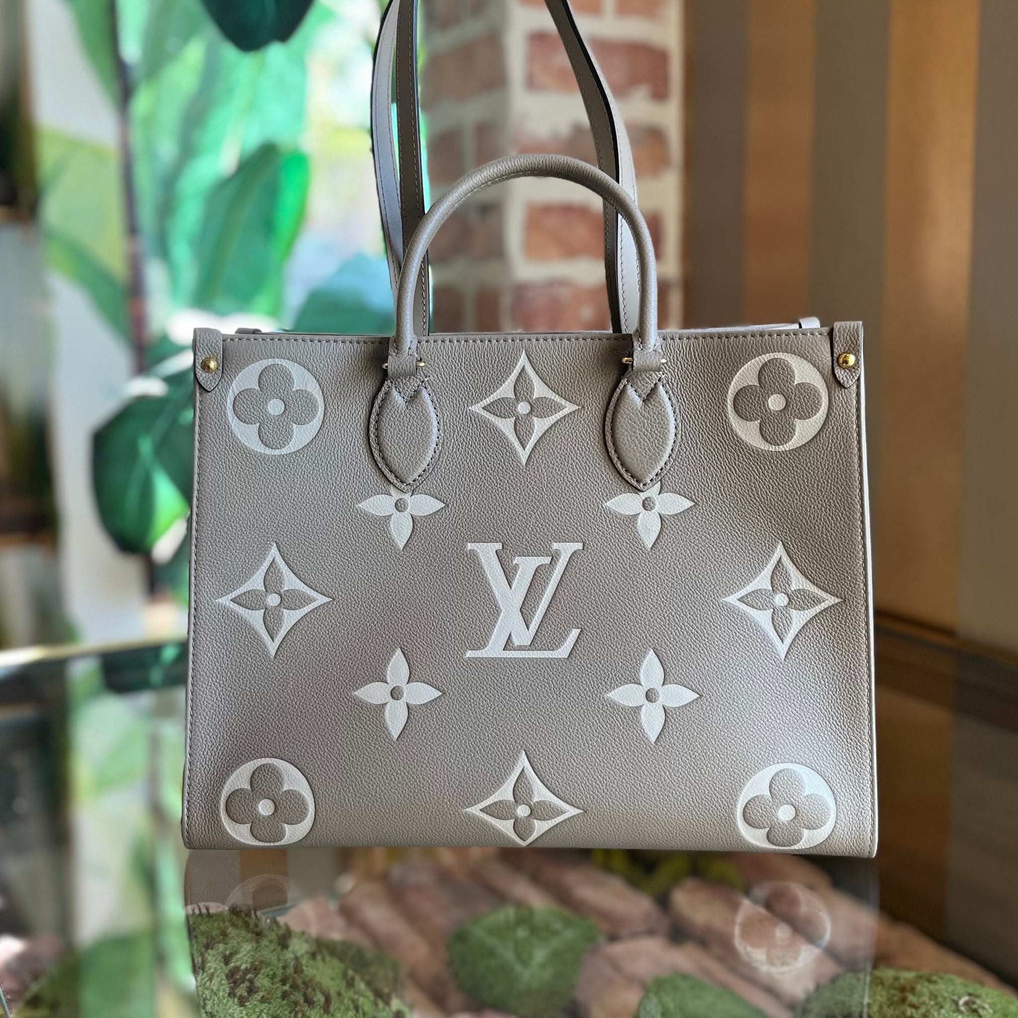 LOUIS VUITTON OnTheGo MM Monogram Empreinte Leather Tote Bag