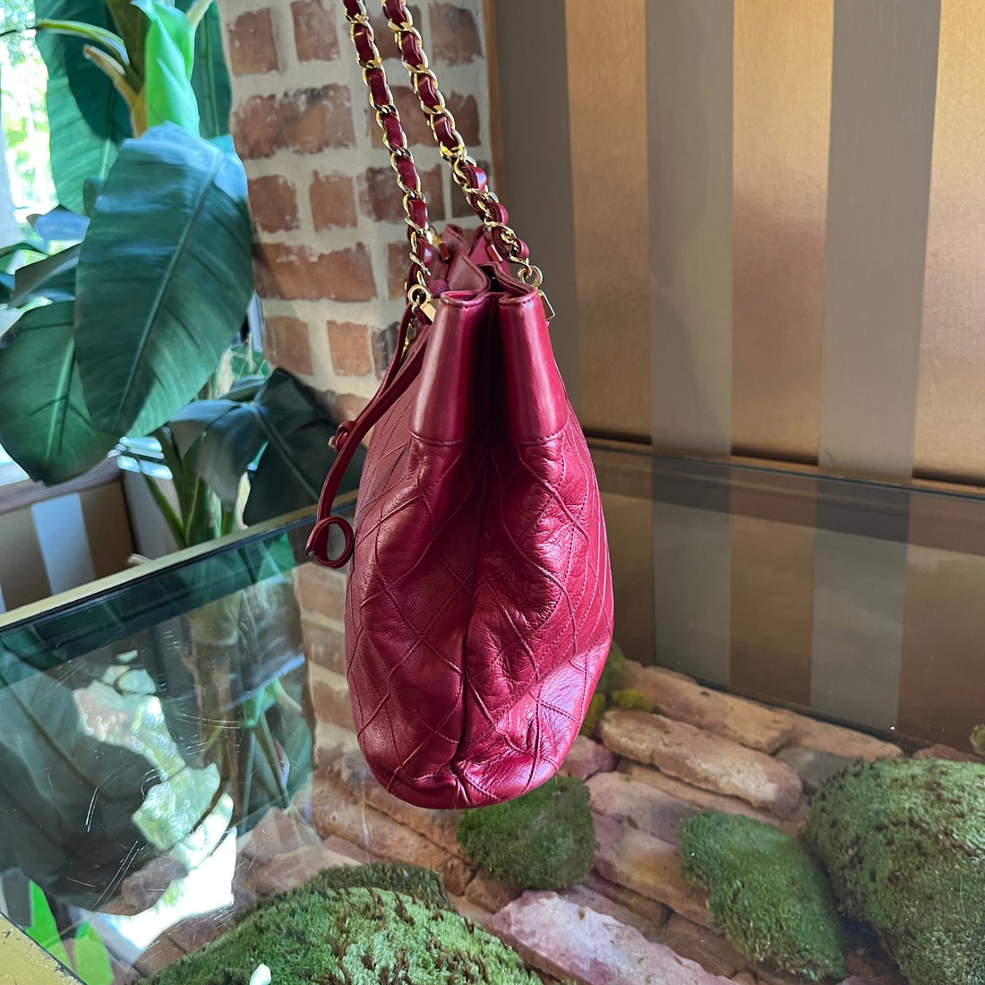 CHANEL Red Vintage Shopping Tote