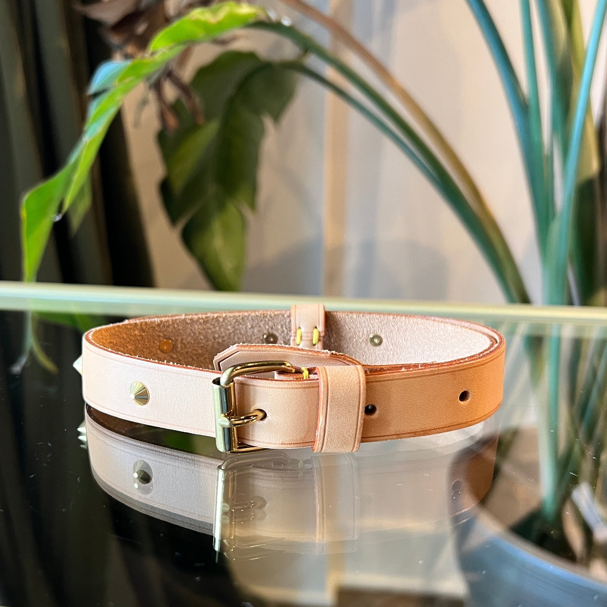 LOUIS VUITTON Vachetta Leather Adjustable Shoulder Strap