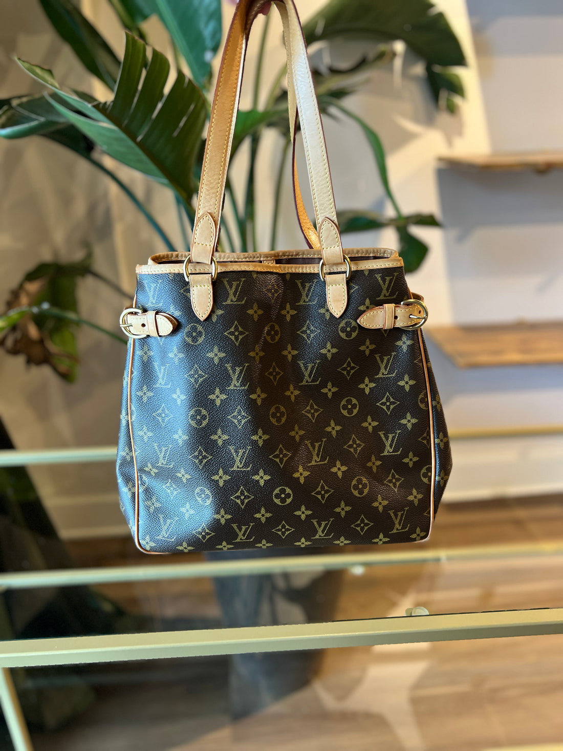 LOUIS VUITTON Batignolles Monogram Canvas Tote