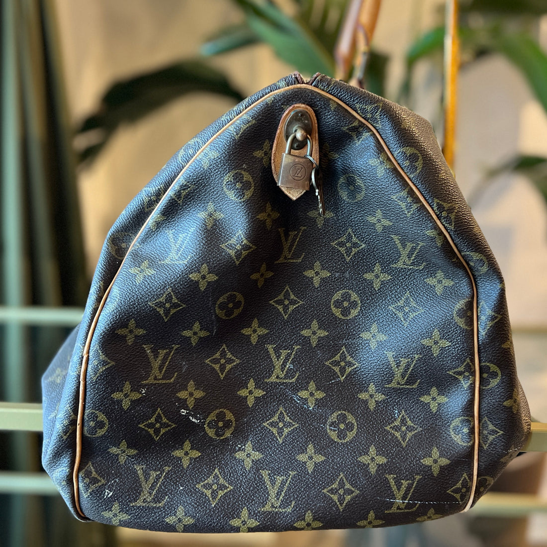 LOUIS VUITTON Vintage Monogram Keepall 55