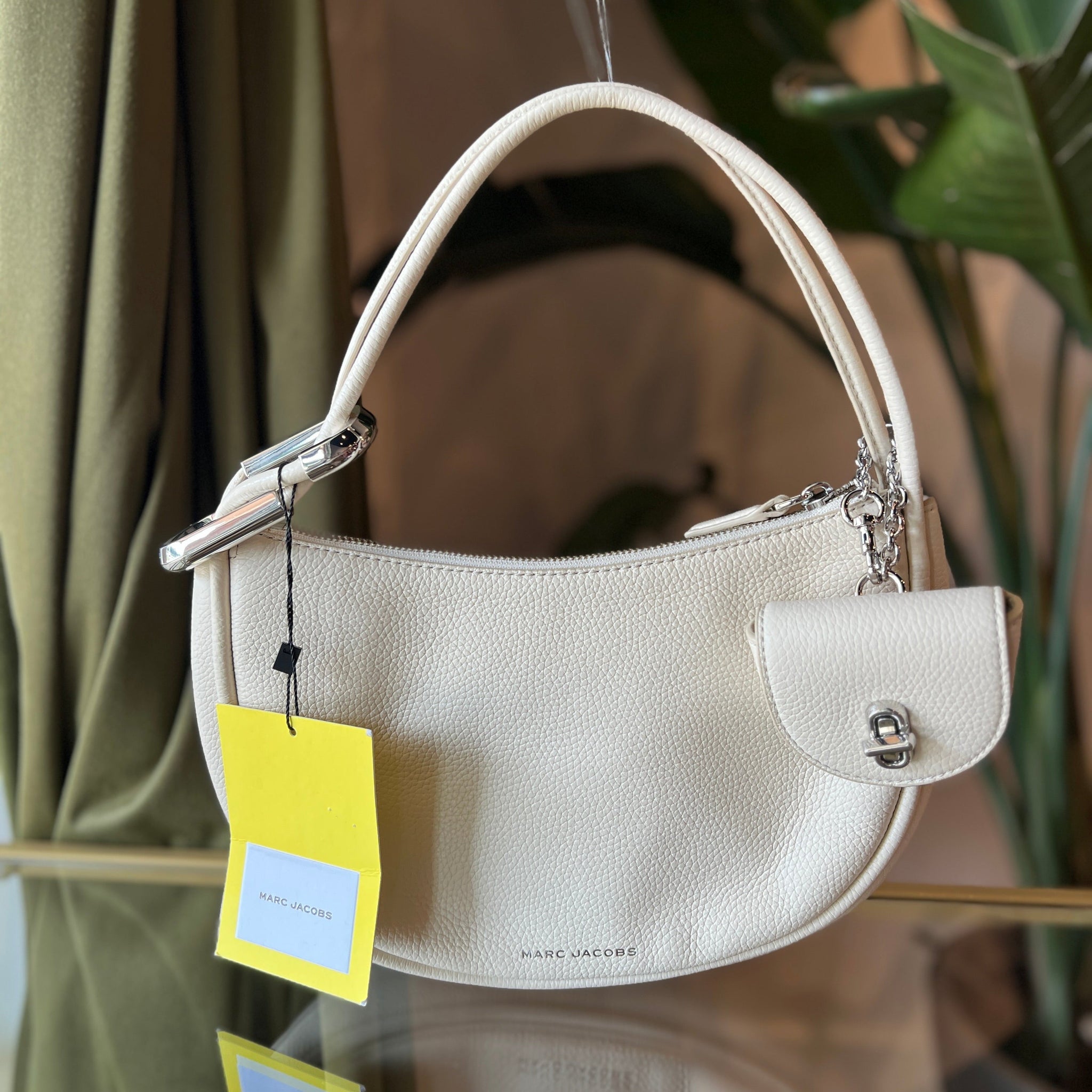 MARC JACOBS The Dual Hobo Bag