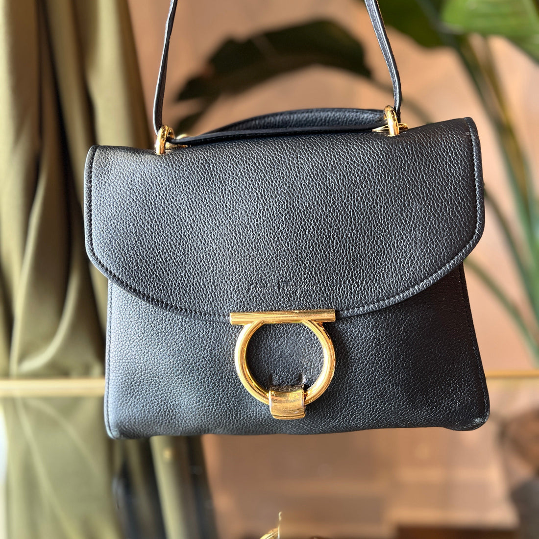 SALVATORE FERRAGAMO Gancio Crossbody Bag