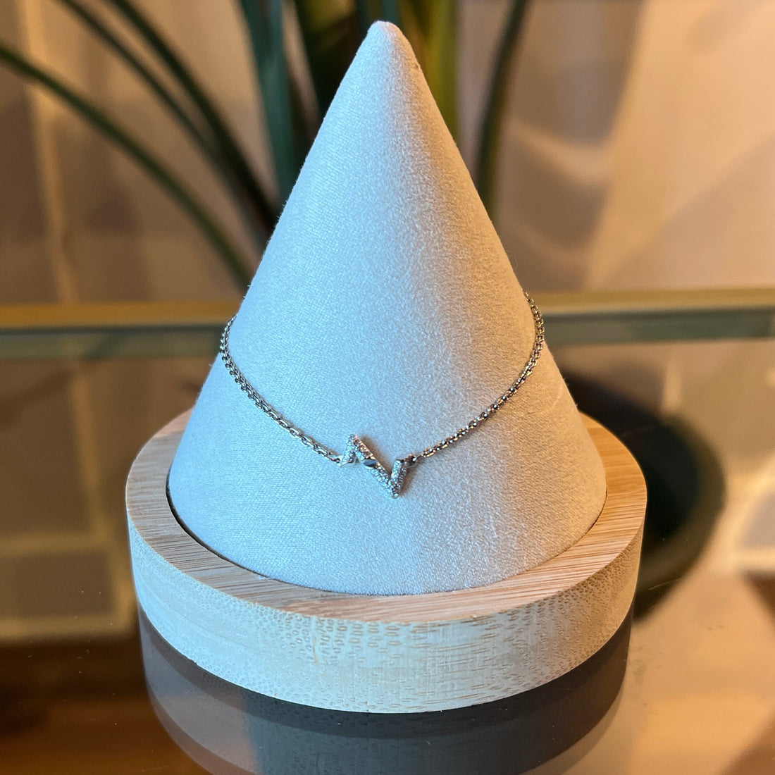 LOUIS VUITTON LV Volt Upside Down Silver Bracelet