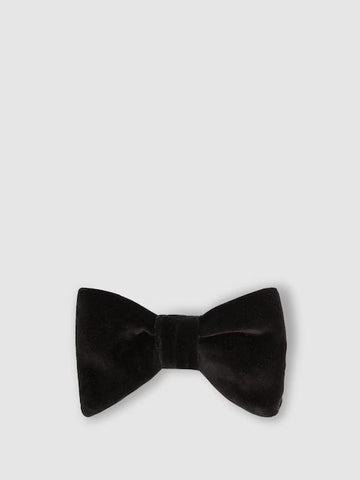 Hike Velvet Bow Tie in Black