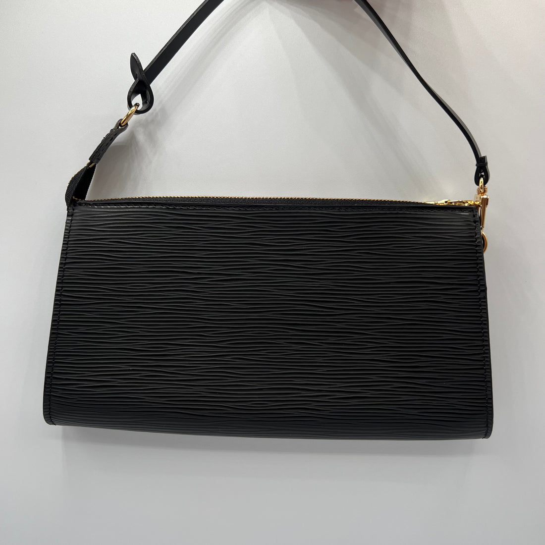 Black Epi Pochette