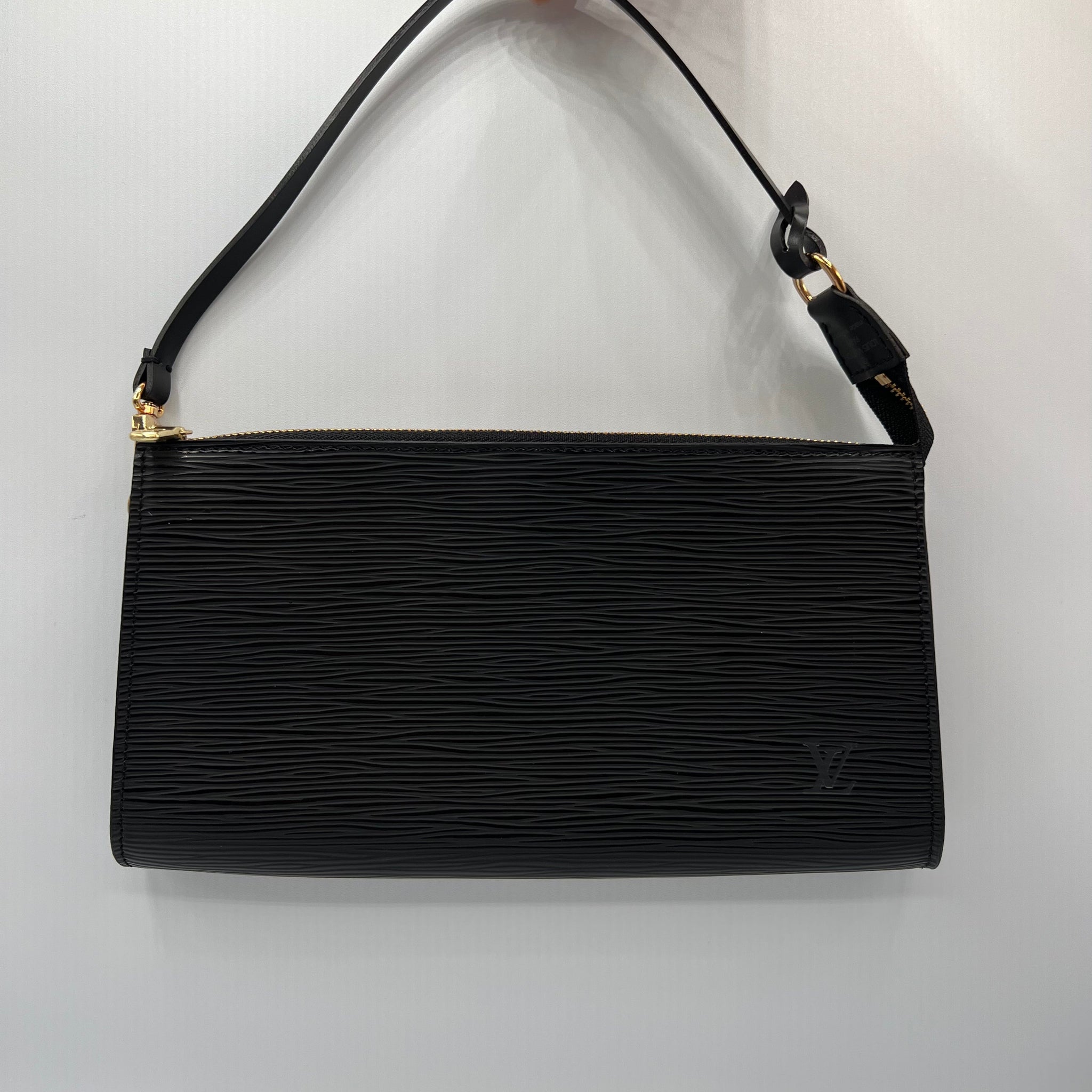 Black Epi Pochette